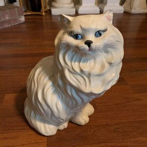 😻Offers Please!! Handmade Ceramic Persian Cat